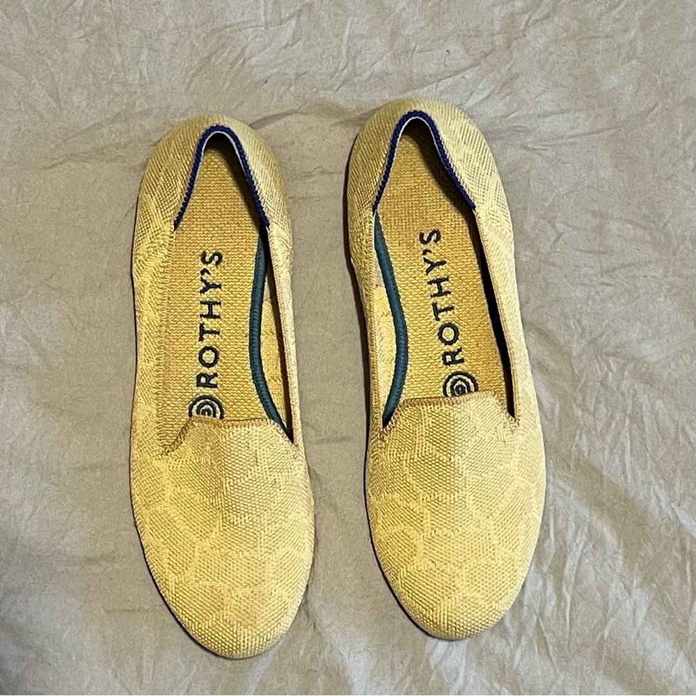 Rothy’s Size 5.5 Light Gold